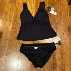 Kenneth Cole black size S NWT$156 Tankini
